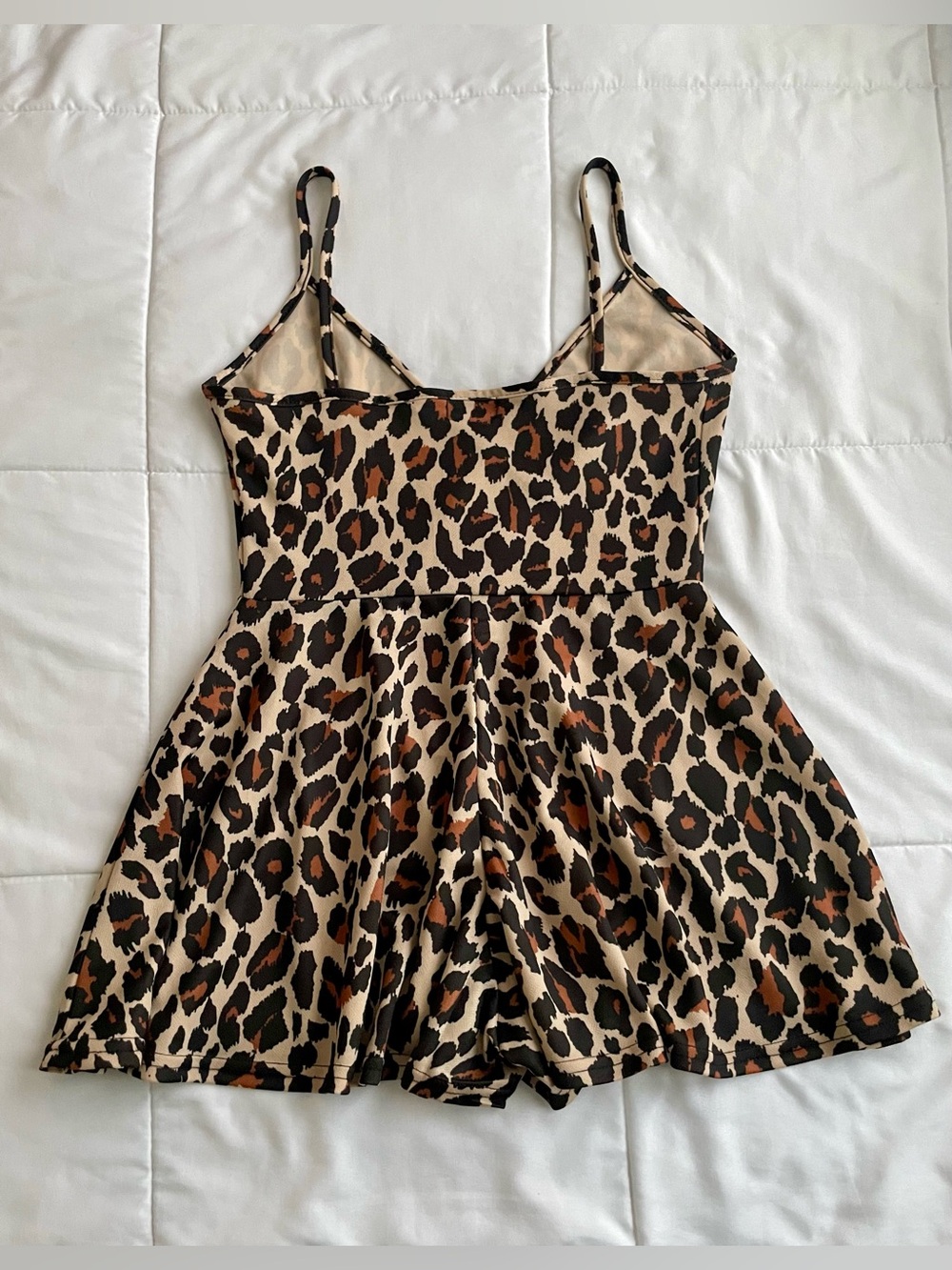 PrettyLittleThing Romper - Picture 2 of 2